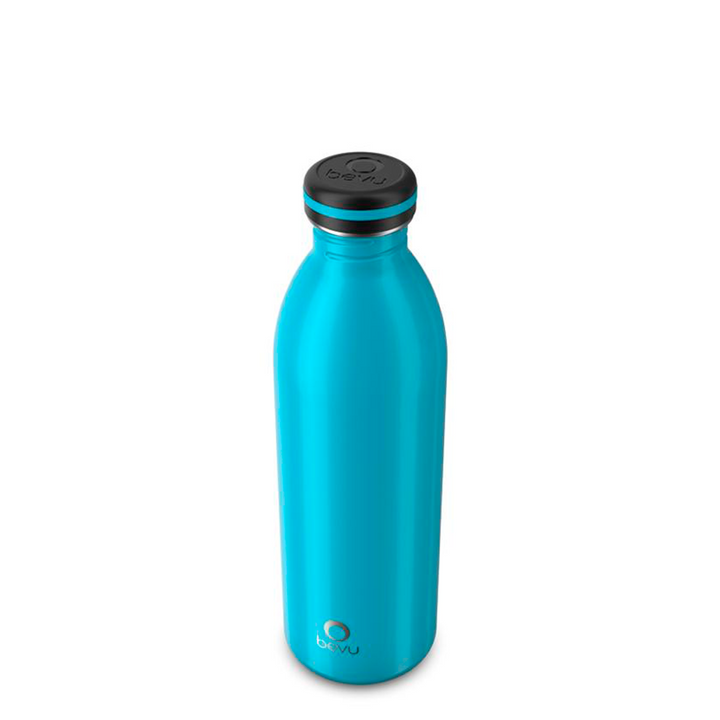 Image of Bevu Life's ONE Single Wall 25oz Bottle, showcasing its minimalist design and ability to keep your beverages fresh. Perfect for accompanying you in your daily activities with comfort and style.